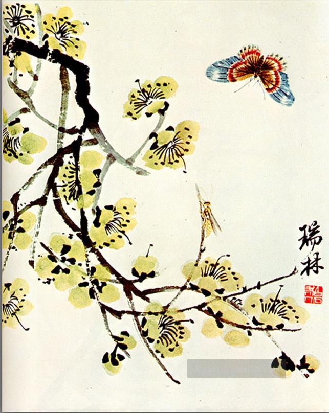 Qi Baishi Schmetterling und Blumeing plu Chinesische Malerei Ölgemälde